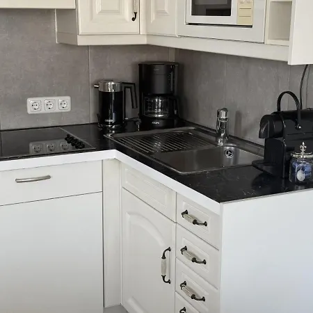 2- Zimmer- Luxus Mit Eigener Sauna *